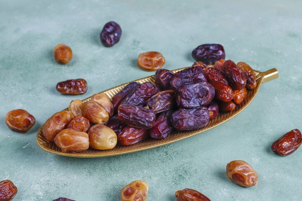 iranian dates and things you should know about them - Tari Trading